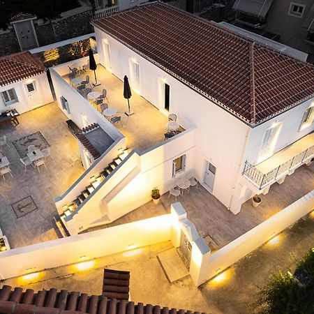 Lumiere Spetses Hotel Екстериор снимка