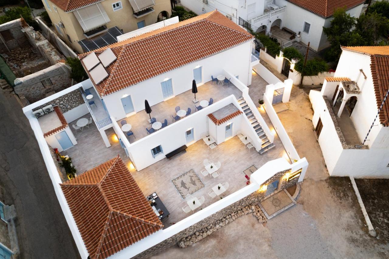 Lumiere Spetses Hotel Екстериор снимка