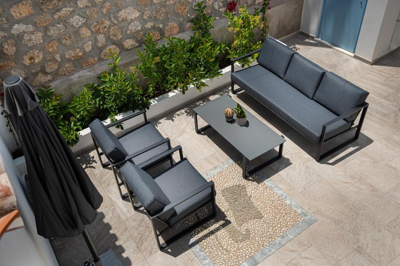 Lumiere Spetses Hotel Екстериор снимка